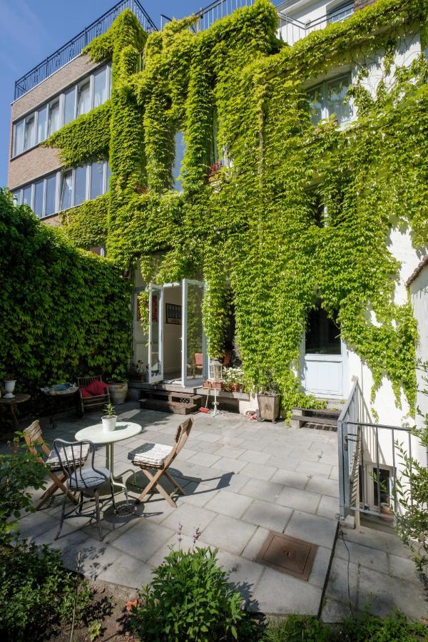 Bed & Breakfast The Good House Brussel